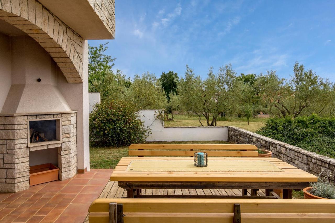 Holiday Home Bellavista Tar-Vabriga Ngoại thất bức ảnh